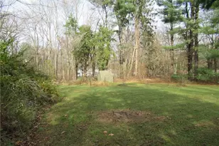 11 Burnt Swamp Rd, Woodbridge, CT 06525 - Photo 27