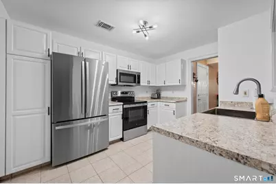 75 Redwood Drive #1104, East Haven, CT 06513 - Photo 7