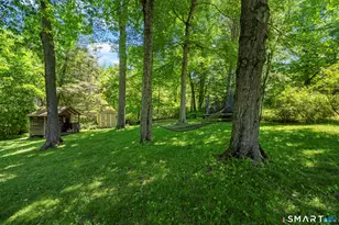 16 Pollys Ln, Montville, CT 06382 - Photo 5