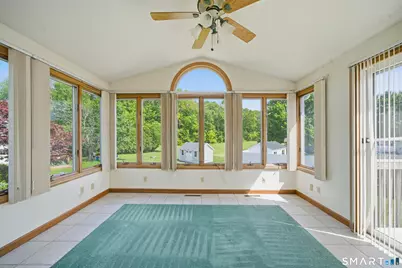 17 Spruceland Road, Enfield, CT 06082 - Photo 7