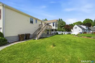 17 Spruceland Rd, Enfield, CT 06082 - Photo 5