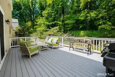 26 Rushleigh Road, West Hartford, CT 06117 - Photo 33