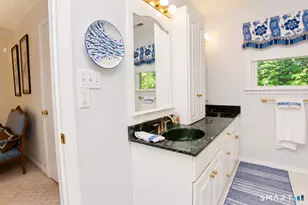 26 Rushleigh Rd, West Hartford, CT 06117 - Photo 19