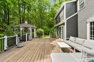 250 Thunder Lake Rd, Wilton, CT 06897 - Photo 27