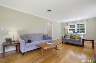 224 Spring St, Manchester, CT 06040 - Photo 3
