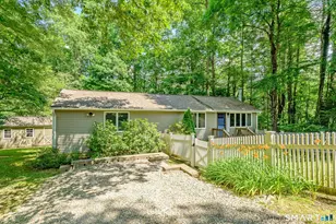 2 Walnut Rd, Woodstock Valley, CT 06281 - Photo 5