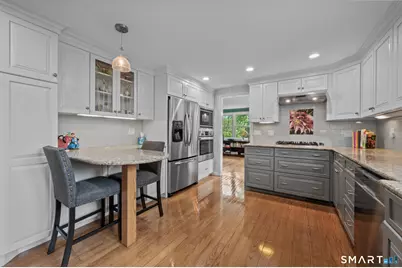 5 Watch Hill Lane, Simsbury, CT 06092 - Photo 9