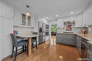 5 Watch Hill Ln, Simsbury, CT 06092 - Photo 9