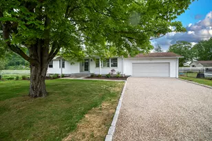 6 Warren Rd, Woodbridge, CT 06525 - Photo 5