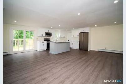 6 Warren Road, Woodbridge, CT 06525 - Photo 15