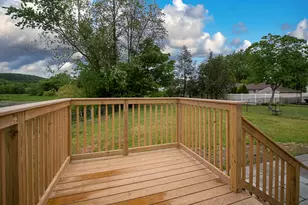 6 Warren Rd, Woodbridge, CT 06525 - Photo 13