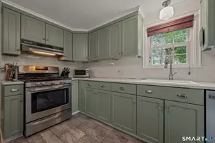 1273 Boulevard, West Hartford, CT 06119 - Photo 11