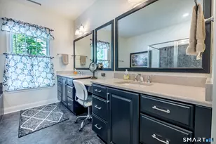 33 S Crossing Way, Bethel, CT 06801 - Photo 21
