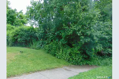 160 Edson Avenue, Waterbury, CT 06705 - Photo 5