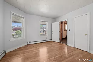 160 Edson Ave, Waterbury, CT 06705 - Photo 11