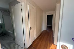 66 Overland Ave, Bridgeport, CT 06606 - Photo 15