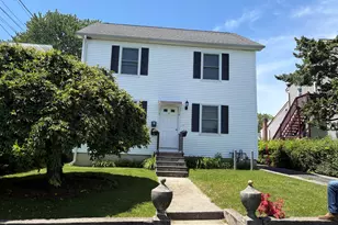 33 Beal St, Stamford, CT 06902 - Photo 17