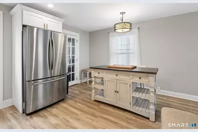 133 Jackson Avenue, Stratford, CT 06615 - Photo 9
