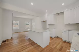 4 Jans Wy, Guilford, CT 06437 - Photo 5