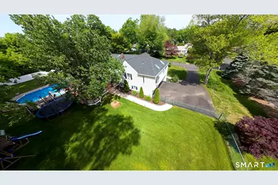 13 Pleasant Rise Circle, Brookfield, CT 06804 - Photo 9