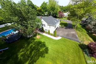 13 Pleasant Rise Cir, Brookfield, CT 06804 - Photo 9