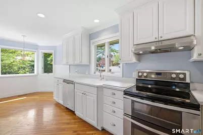 24 Biltmore Park #24, Bloomfield, CT 06002 - Photo 9