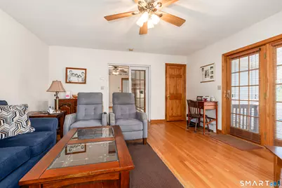 23 Sara Circle, North Haven, CT 06473 - Photo 9