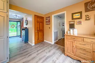 141 Sandy Ln, Meriden, CT 06450 - Photo 13