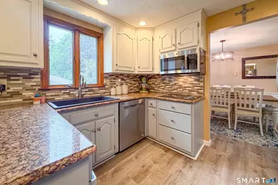 141 Sandy Lane, Meriden, CT 06450 - Photo 9