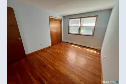 35 Warsaw Street #First floor, Fairfield, CT 06825 - Photo 19