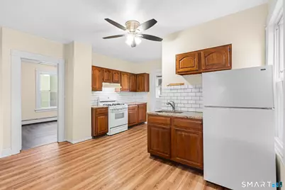 336 Hollister Street, Stratford, CT 06615 - Photo 7