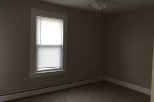 336 Hollister St, Stratford, CT 06615 - Photo 11
