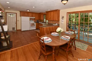 607 Old Post Rd, Tolland, CT 06084 - Photo 9
