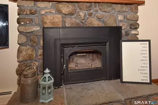 607 Old Post Rd, Tolland, CT 06084 - Photo 7