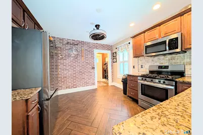 56 Higgins Avenue, Bridgeport, CT 06611 - Photo 21