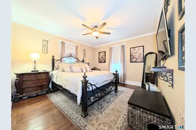 56 Higgins Avenue, Bridgeport, CT 06611 - Photo 29