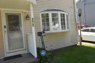 178 Larkin Ct, Stratford, CT 06615 - Photo 1