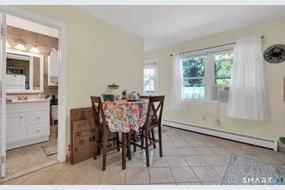 162 Hawthorne Avenue, Derby, CT 06418 - Photo 19
