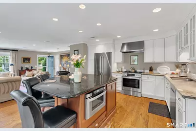 4 Aylesbury Circle #4, Madison, CT 06443 - Photo 9