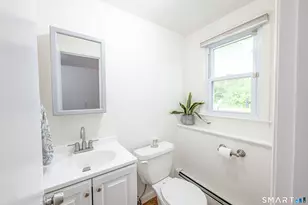96 Lent Rd, Hamden, CT 06517 - Photo 21
