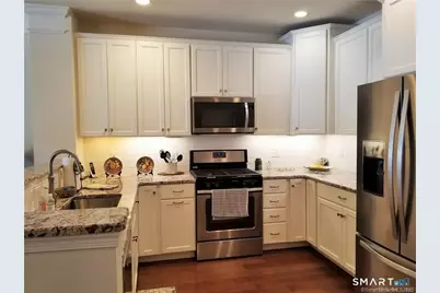 424 Center Meadow Lane #424, Danbury, CT 06810 - Photo 7