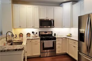 424 Center Meadow Ln, Danbury, CT 06810 - Photo 7