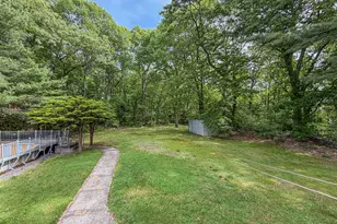 209 Cranberry Pond Rd, Norwich, CT 06360 - Photo 7