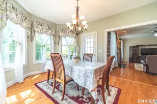 29 Copper Beech Dr, Middletown, CT 06457 - Photo 15