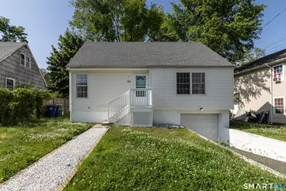 318 Valley Avenue, Bridgeport, CT 06606 - Photo 23