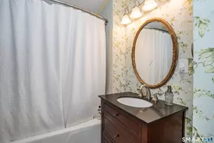 164 N Beacon St, Hartford, CT 06105 - Photo 27