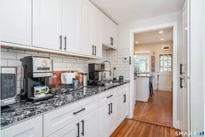 164 North Beacon Street, Hartford, CT 06105 - Photo 13