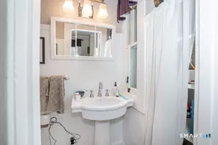164 N Beacon St, Hartford, CT 06105 - Photo 21