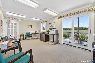 239 E Main Street, Clinton, CT 06413 - Photo 9