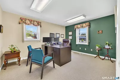 239 E Main Street, Clinton, CT 06413 - Photo 13